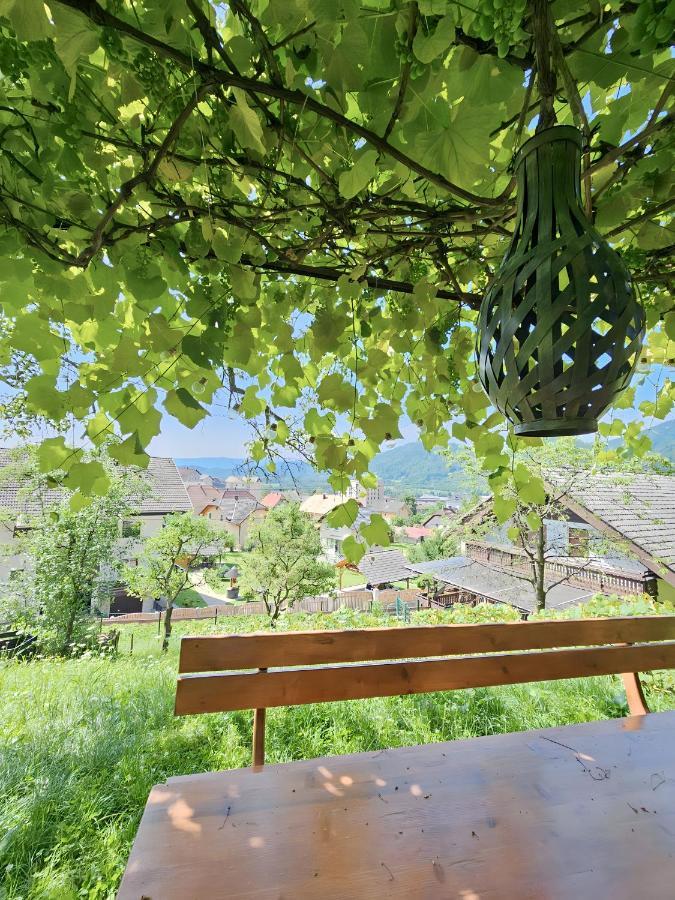 Апартаменты Charming Bella Hideout - Adults Only Есенице Экстерьер фото